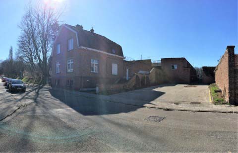 De schietstand aan de Milseweg (oude naam: Zavelstraat), op de hoek van het militair oefenterrein (2021)